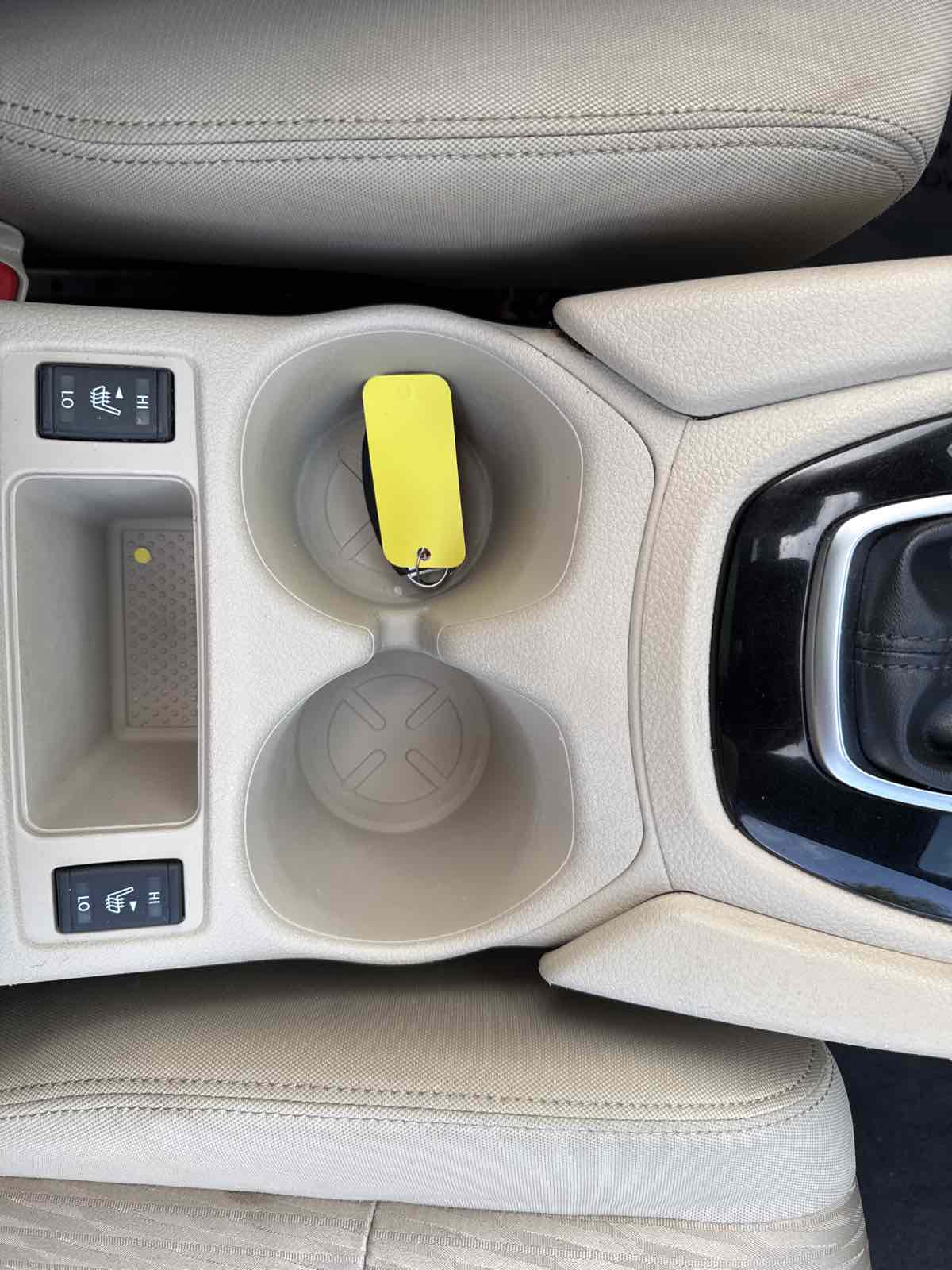 2020 Nissan Rogue SV photo 25