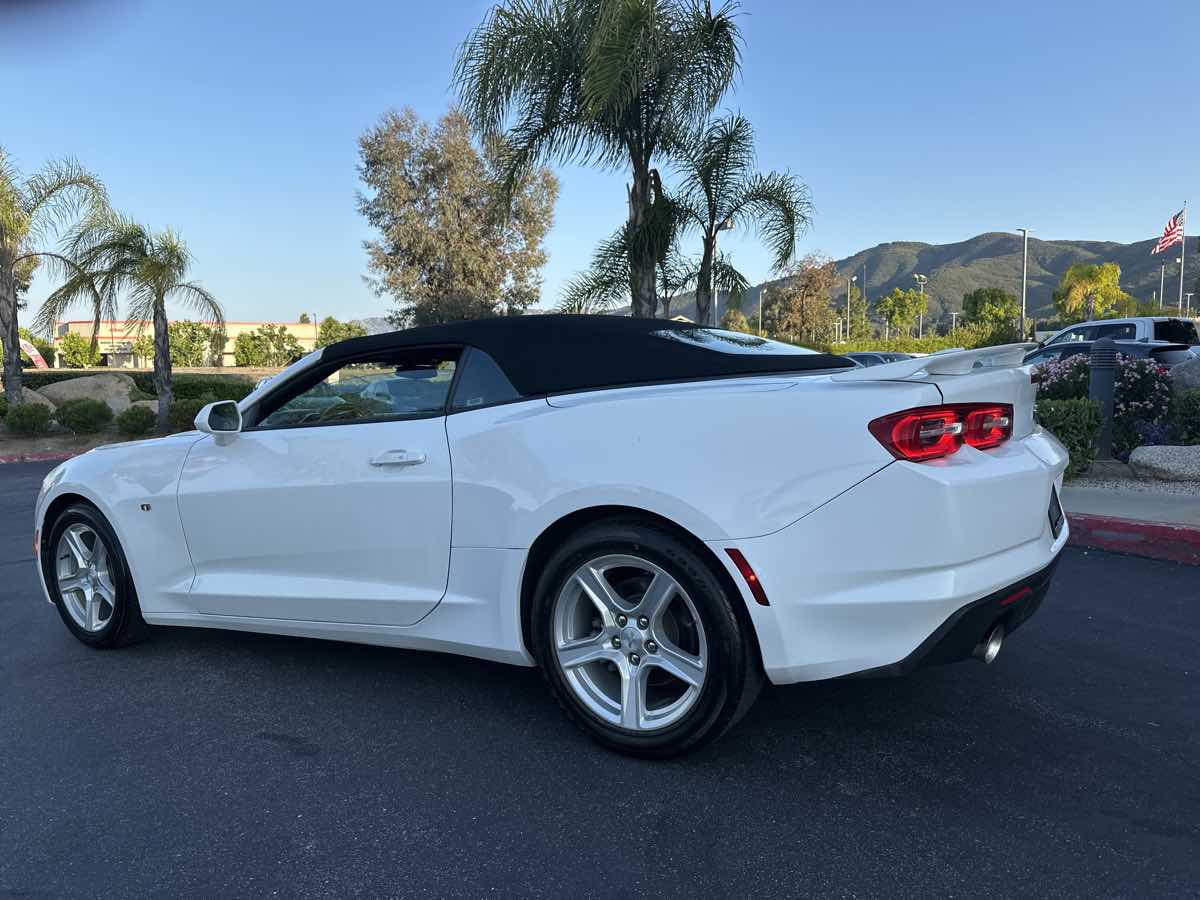 2020 Chevrolet Camaro 1LT photo 11