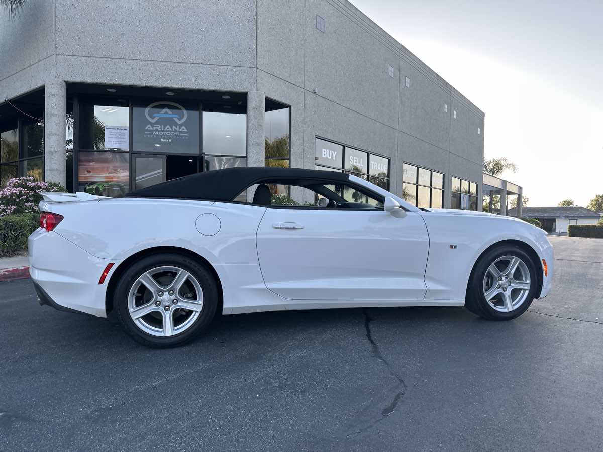 2020 Chevrolet Camaro 1LT photo 16