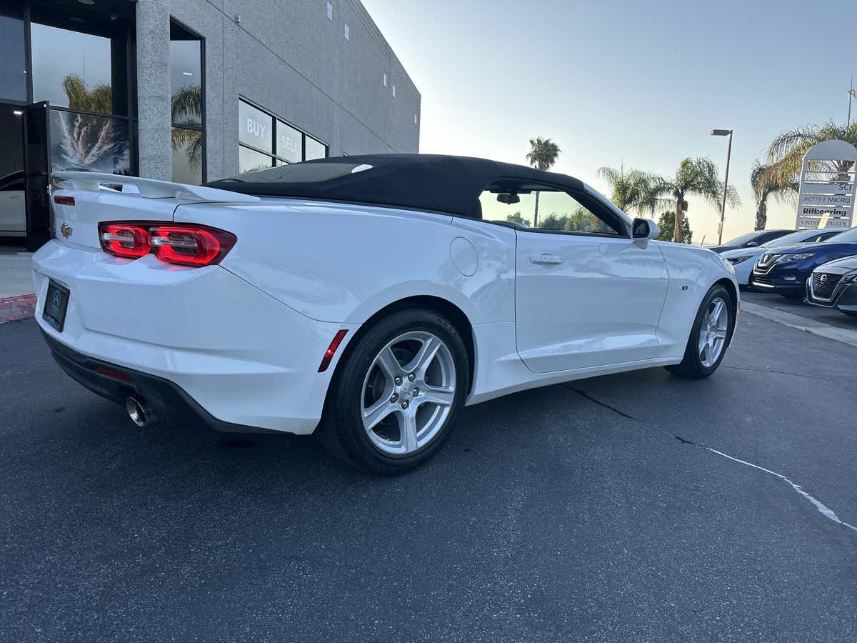 2020 Chevrolet Camaro 1LT photo 17