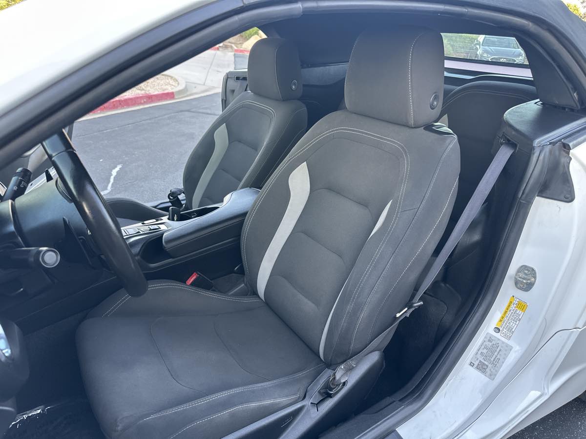 2020 Chevrolet Camaro 1LT photo 23
