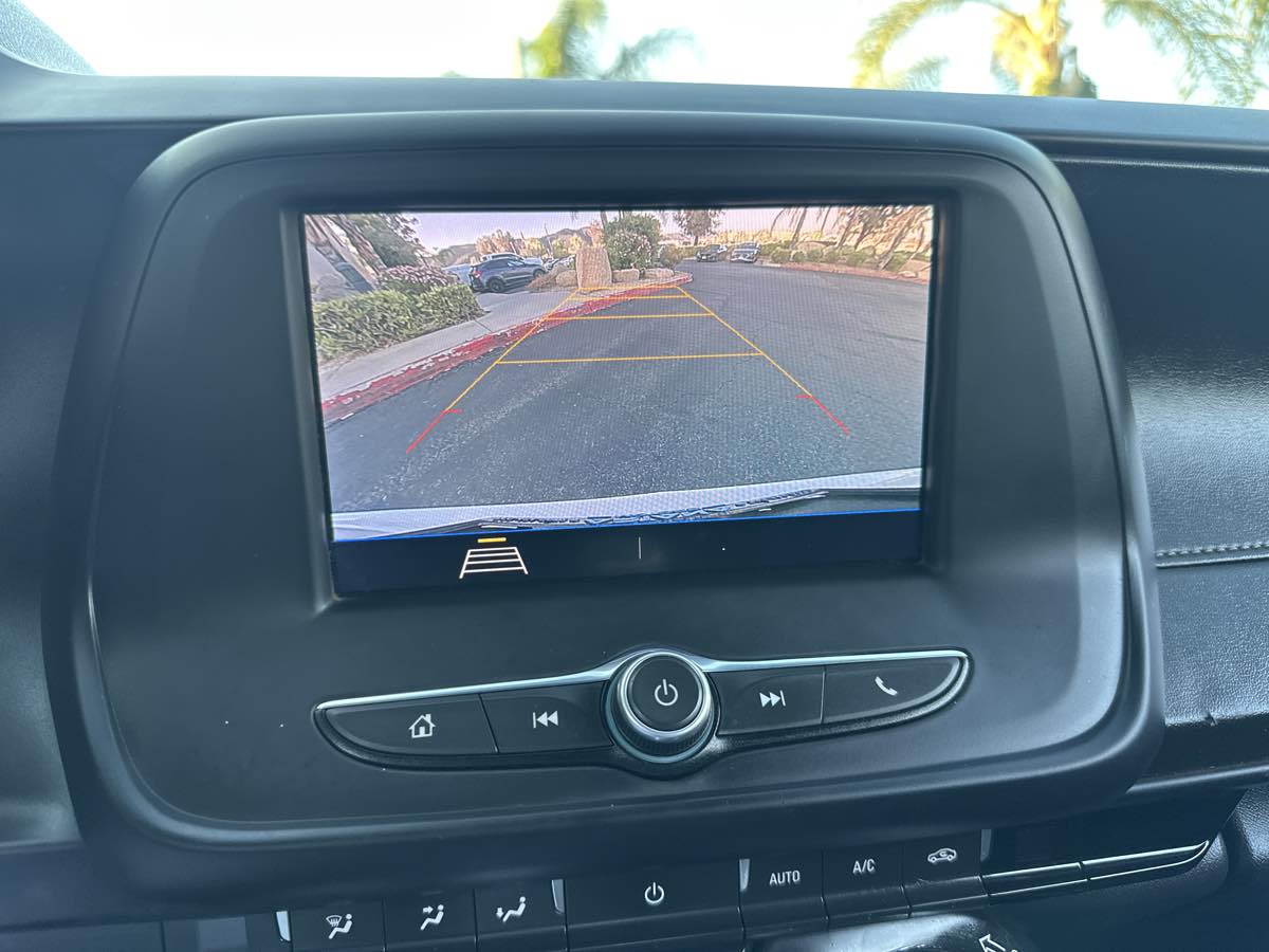 2020 Chevrolet Camaro 1LT photo 35