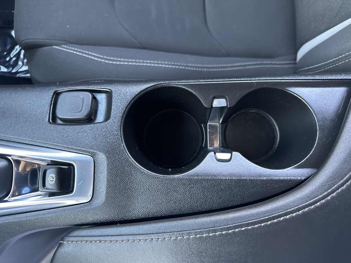 2020 Chevrolet Camaro 1LT photo 38