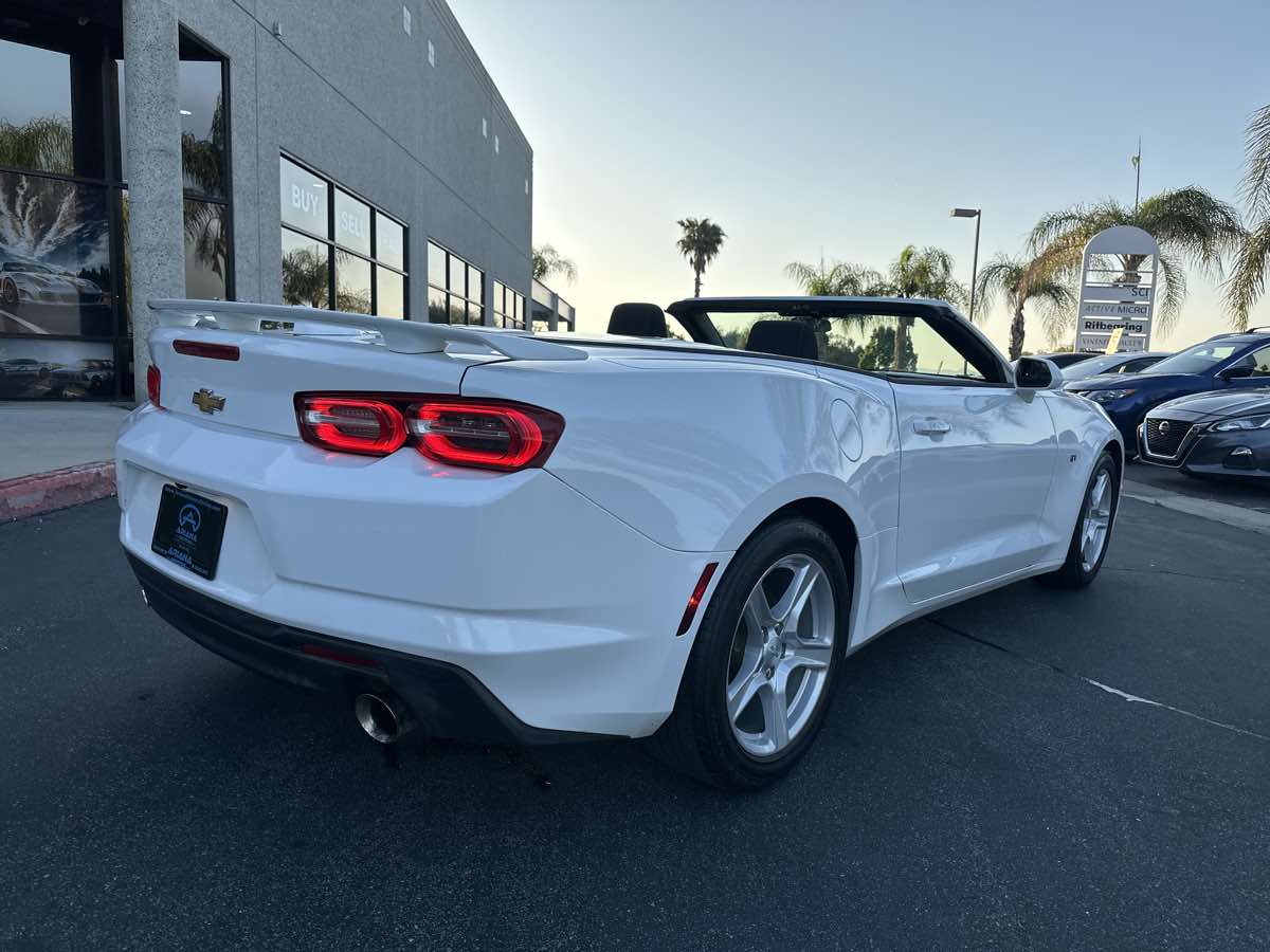 2020 Chevrolet Camaro 1LT photo 18