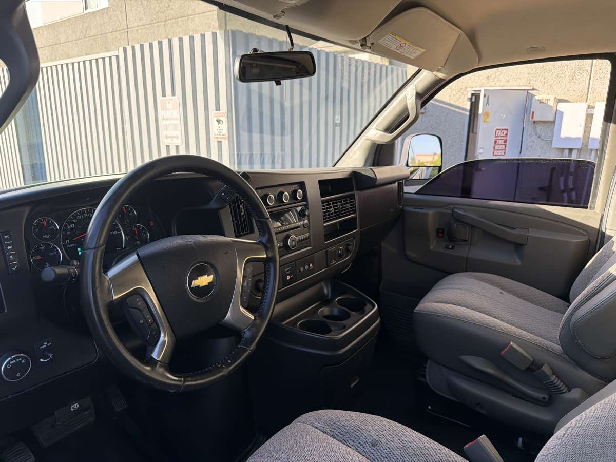 2019 Chevrolet Express Cargo Work Van - Photo 5