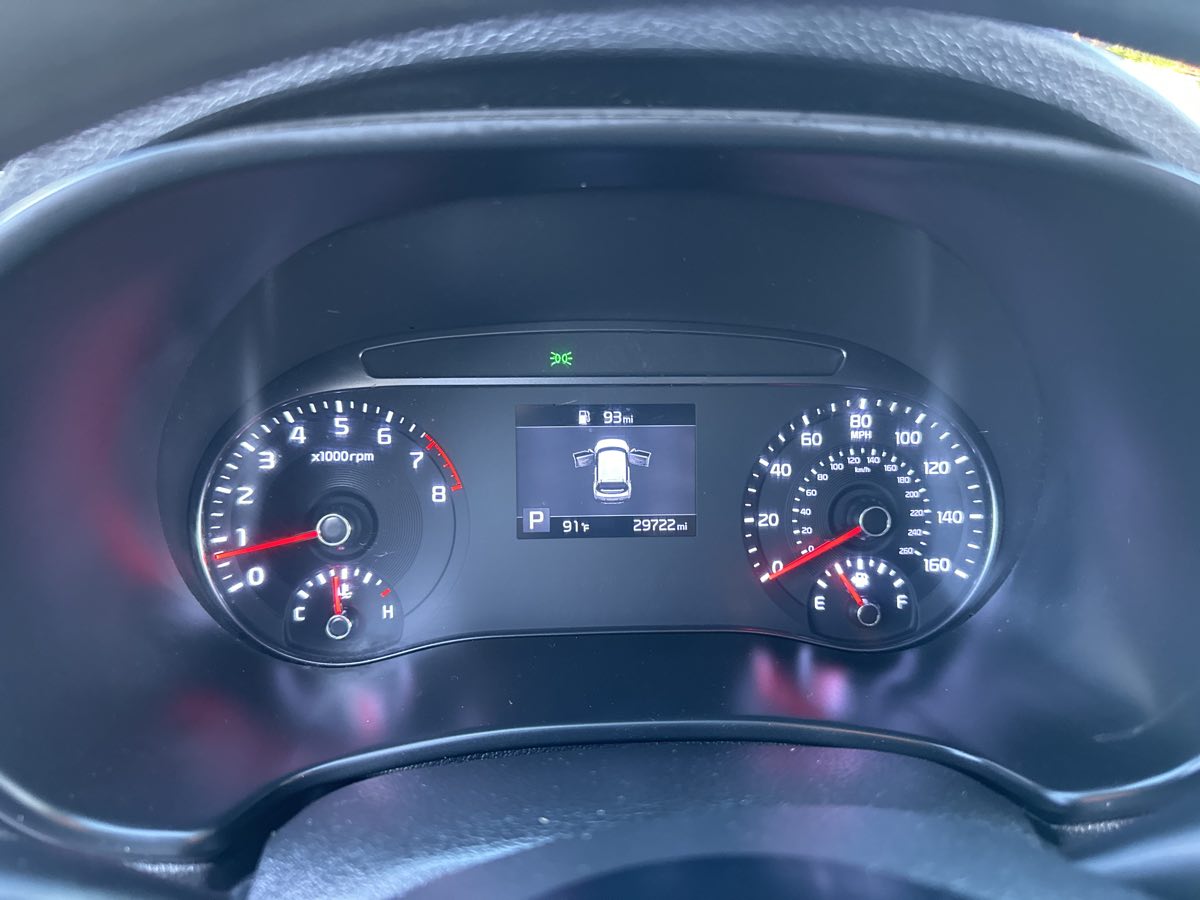 2021 Kia Soul LX - Photo 32