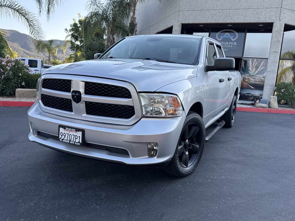 2015 Ram 1500 Express photo 2