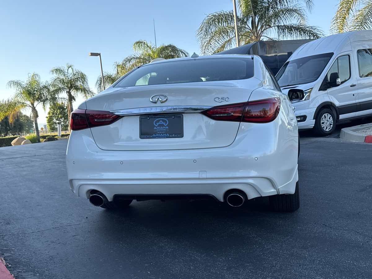 2023 Infiniti Q50 LUXE photo 14