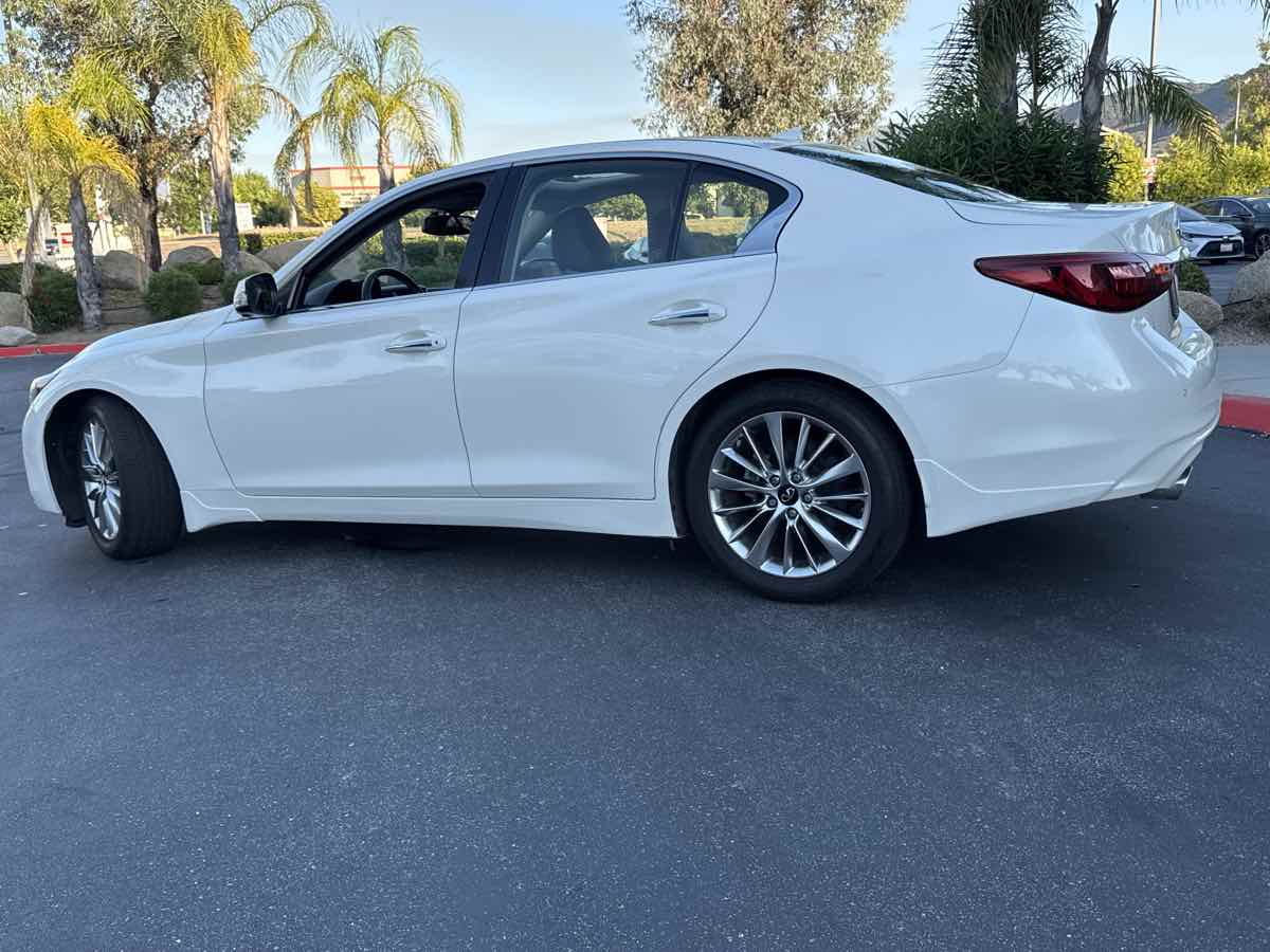 2023 Infiniti Q50 LUXE photo 8