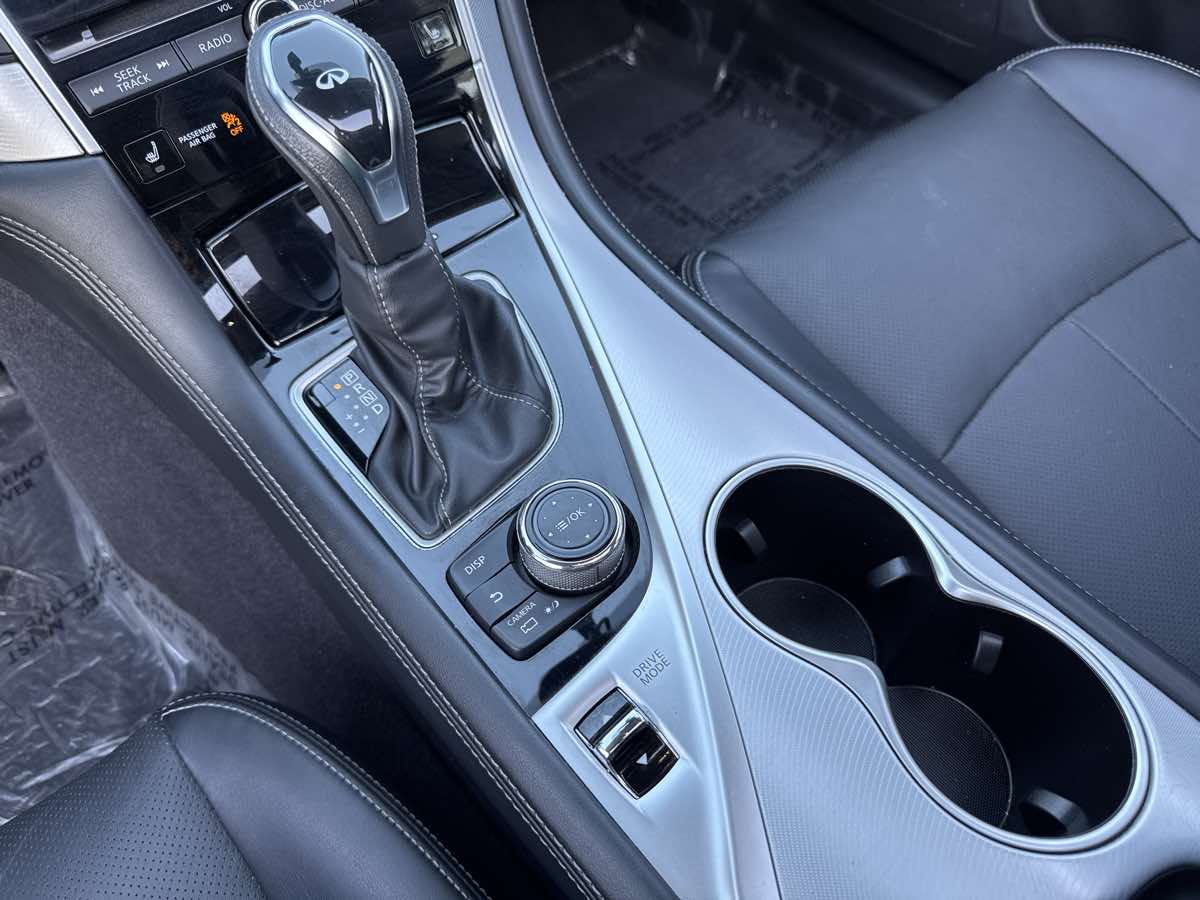 2023 Infiniti Q50 LUXE photo 33