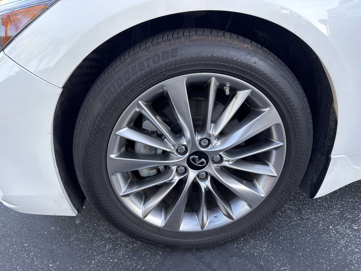 2023 Infiniti Q50 LUXE photo 38