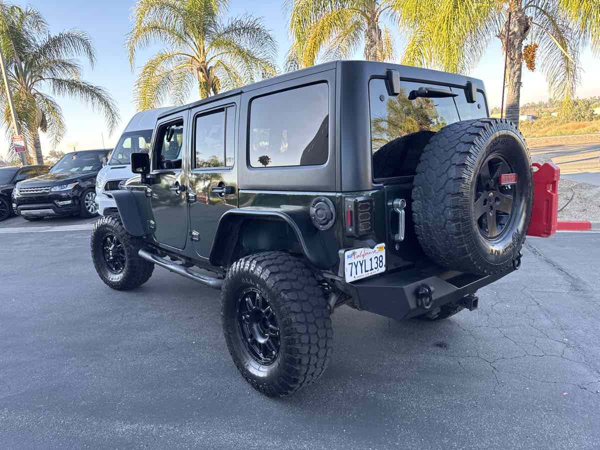 2012 Jeep Wrangler Unlimited Sport photo 9
