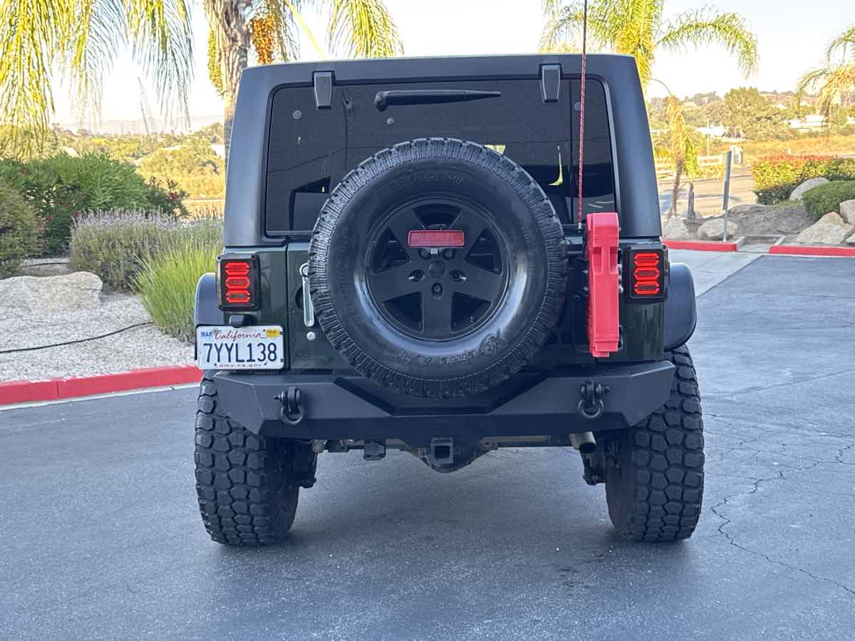 2012 Jeep Wrangler Unlimited Sport photo 8