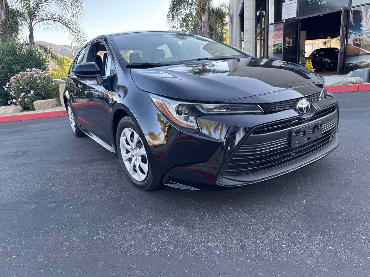 2024 Toyota Corolla LE photo 17