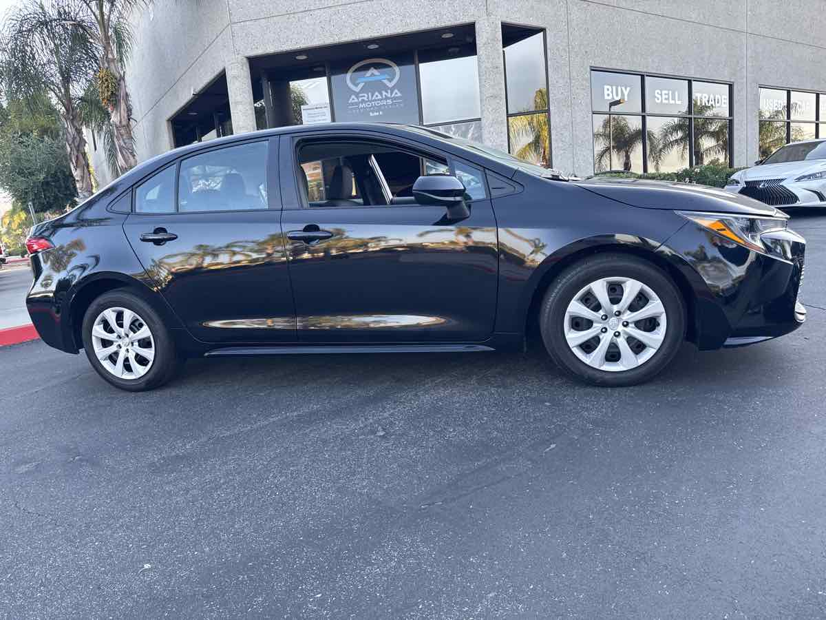 2024 Toyota Corolla LE photo 15