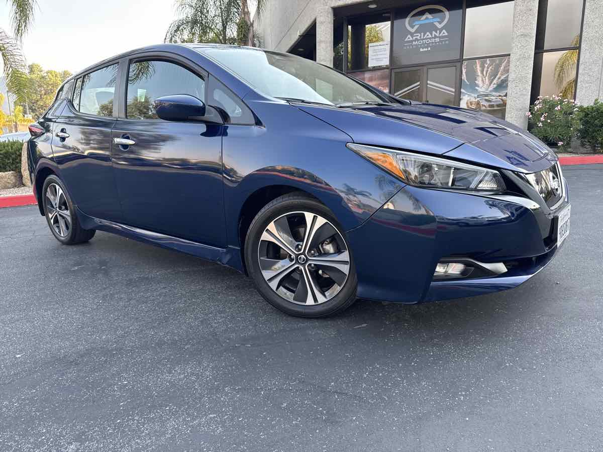 2022 Nissan Leaf SV photo 6