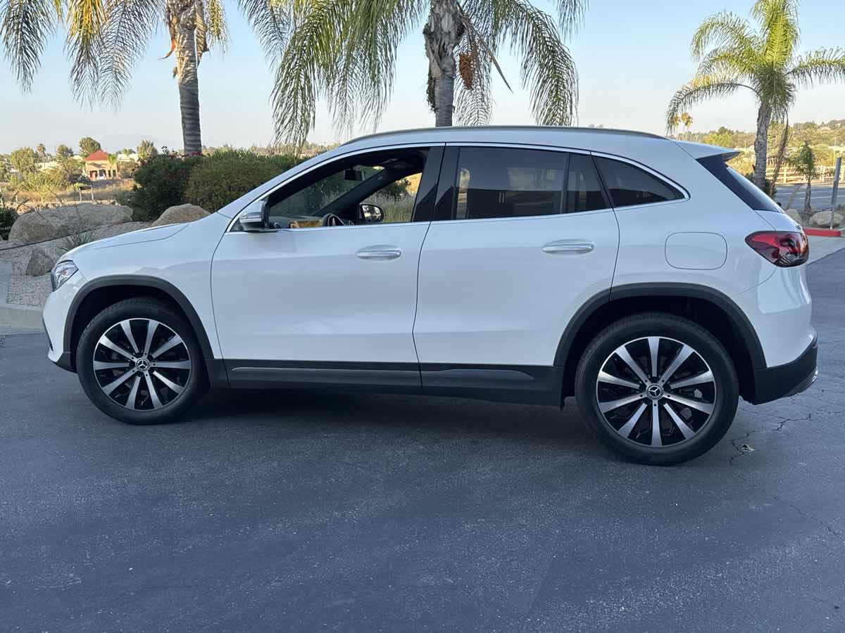2021 Mercedes Benz GLA 250 photo 15