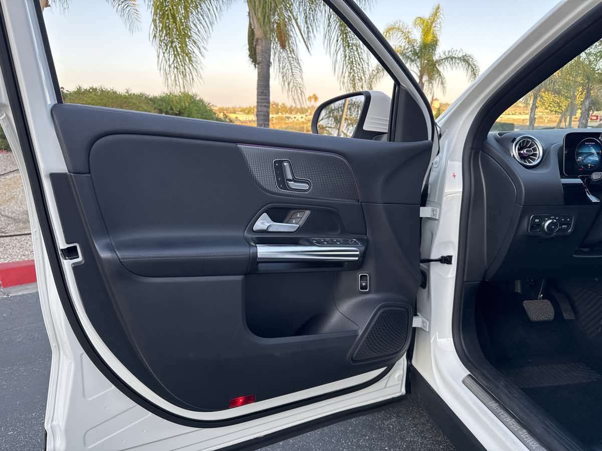 2021 Mercedes Benz GLA 250 photo 30