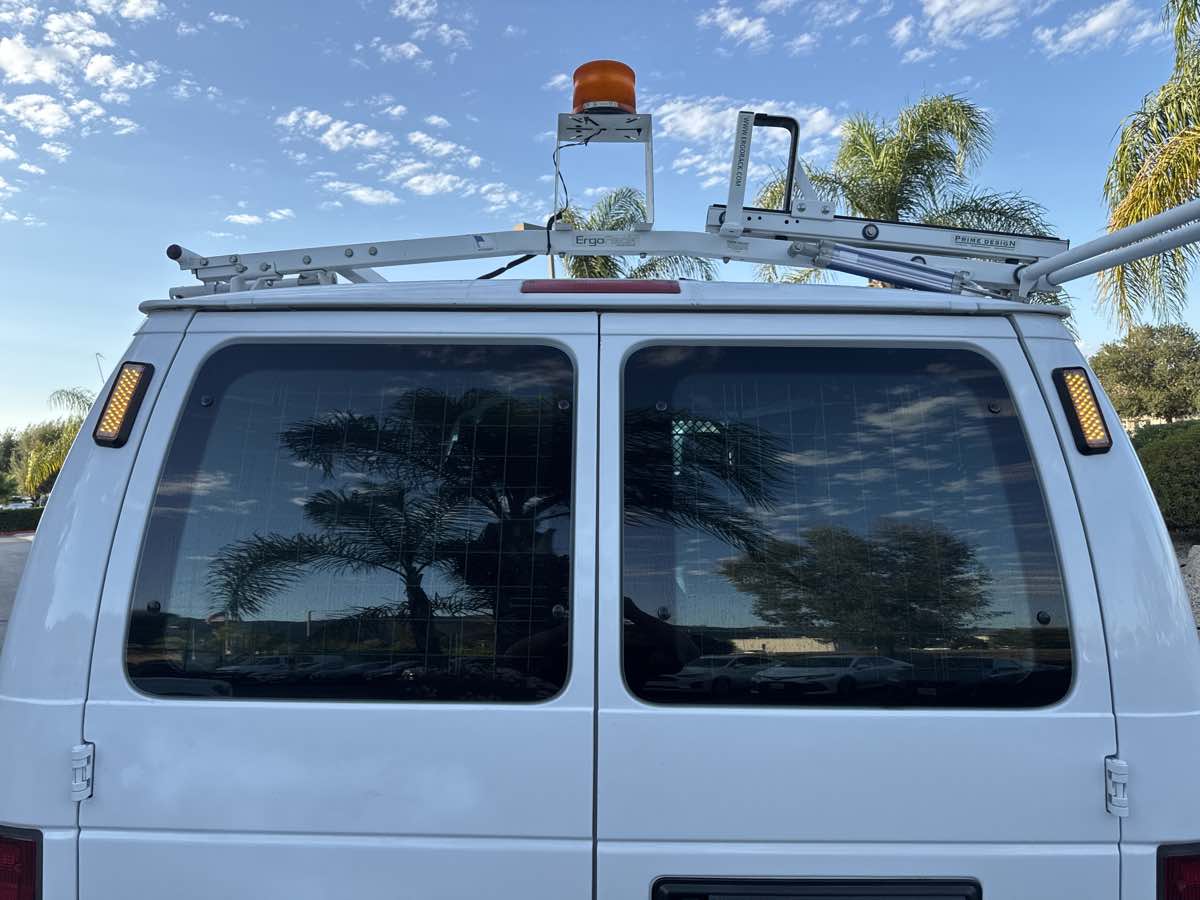 2013 Ford E-150 photo 4