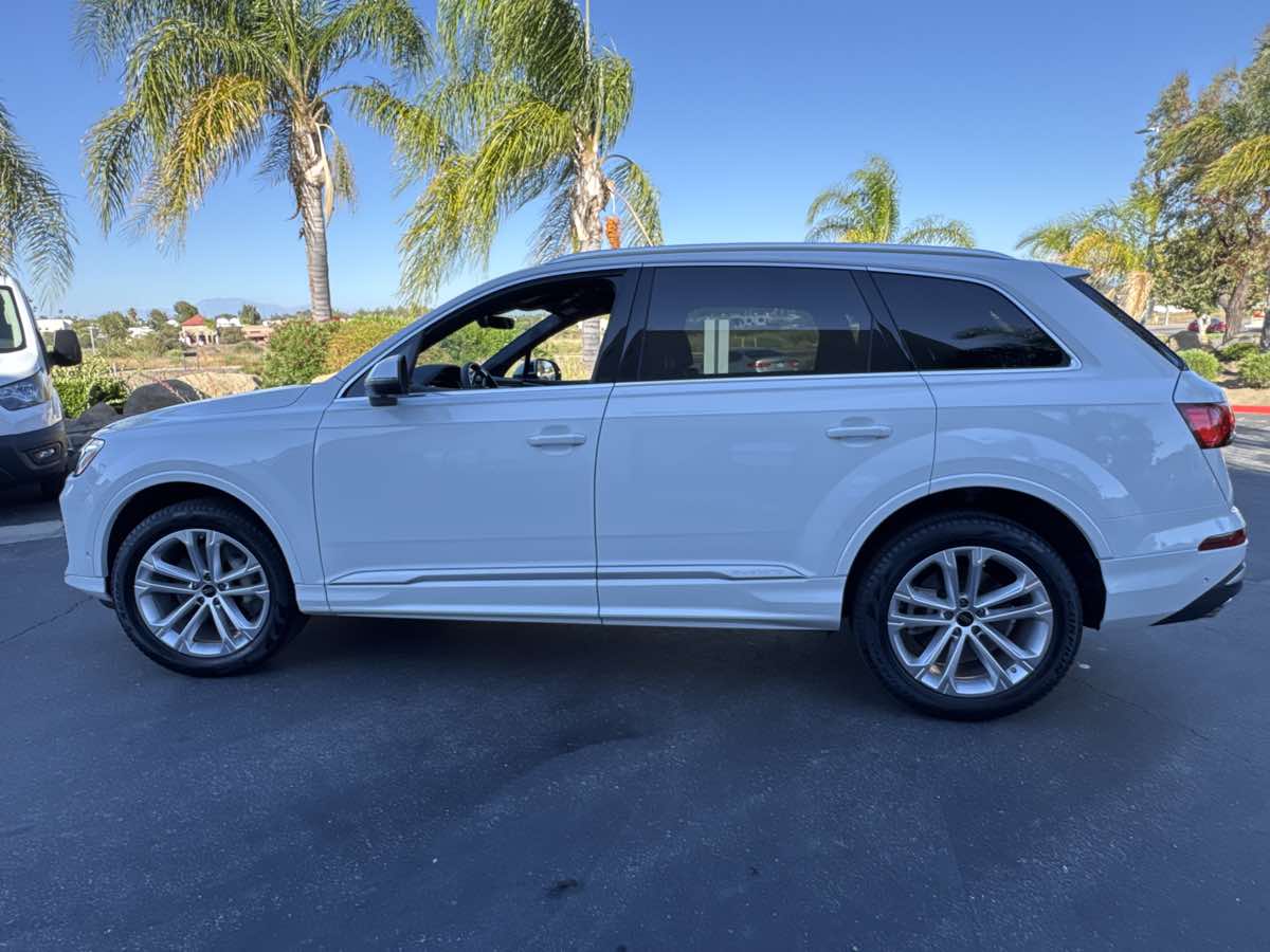 2025 Audi Q7 Premium Plus 55 photo 17