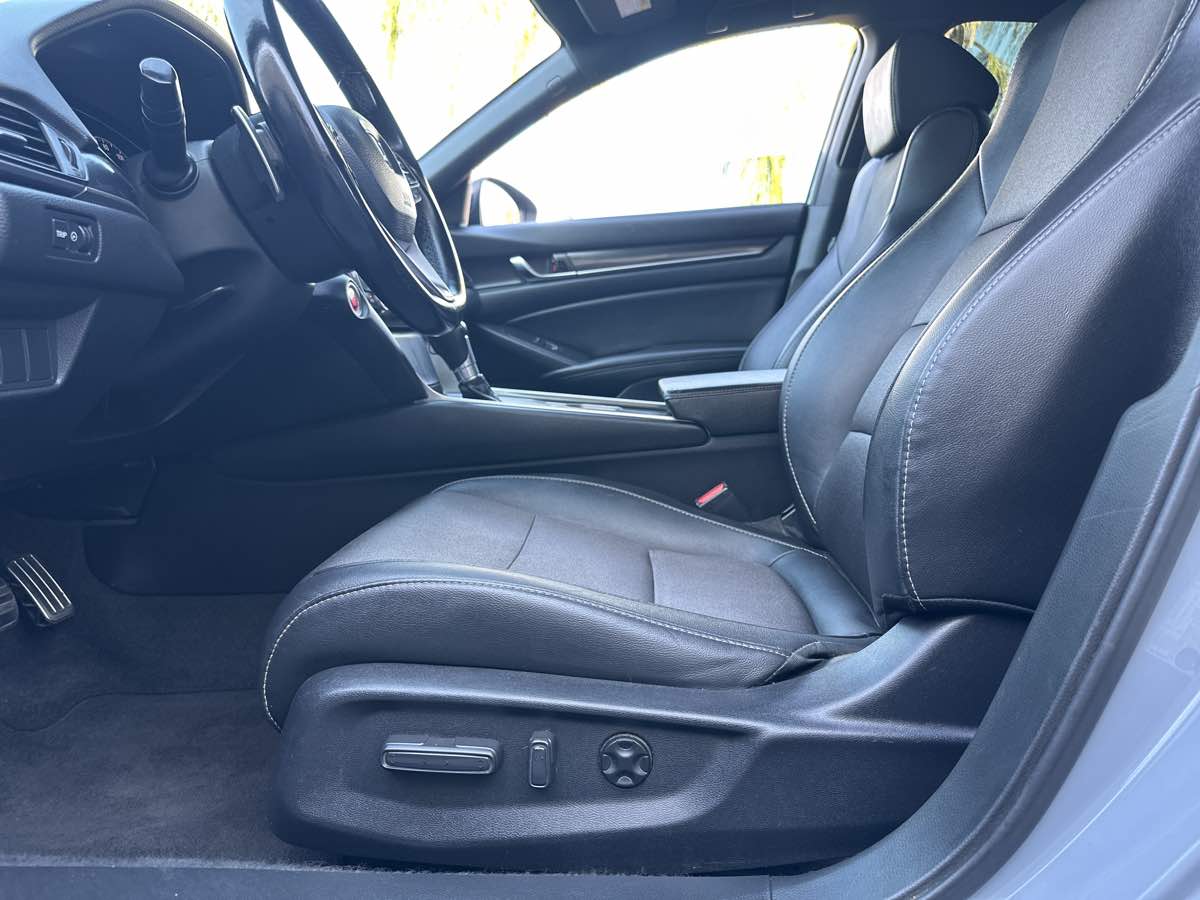 2021 Honda Accord Sport 1.5T photo 26