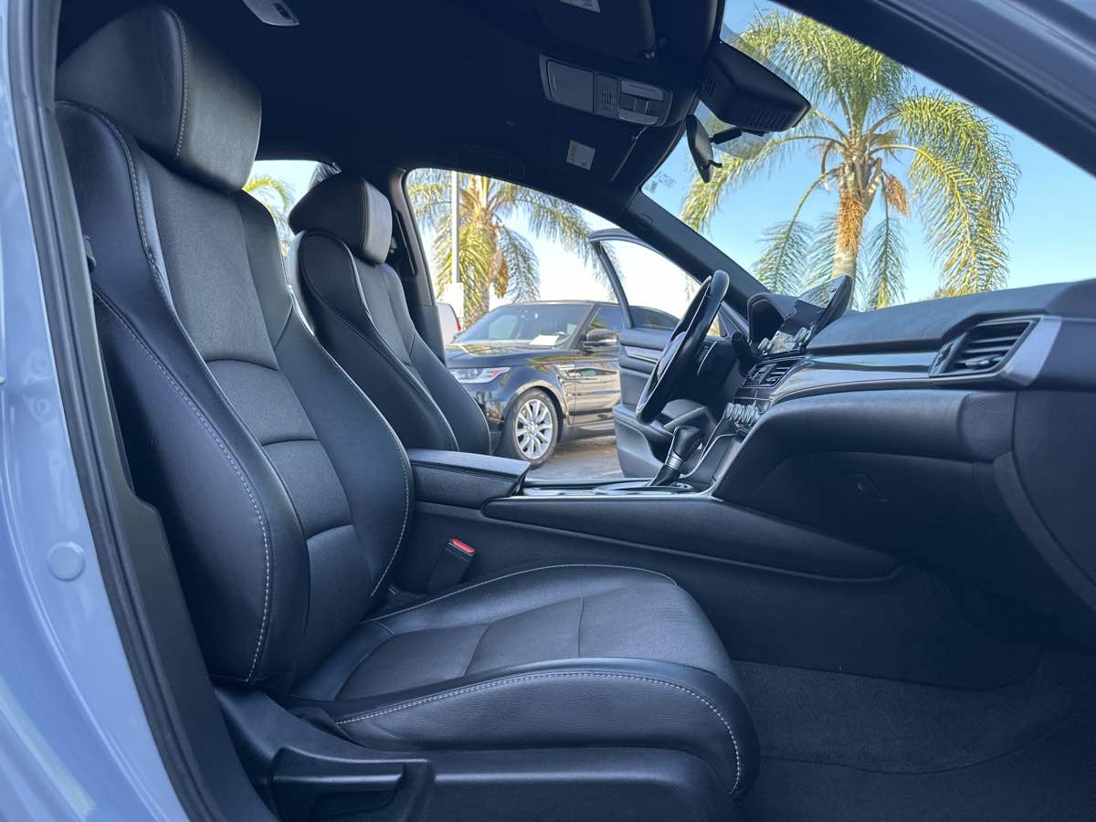 2021 Honda Accord Sport 1.5T photo 29