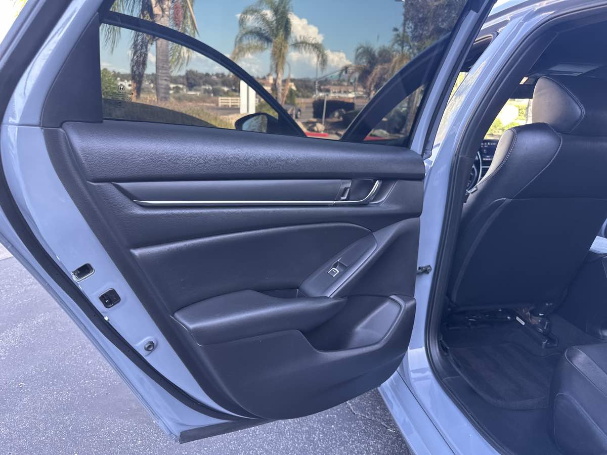 2021 Honda Accord Sport 1.5T photo 33