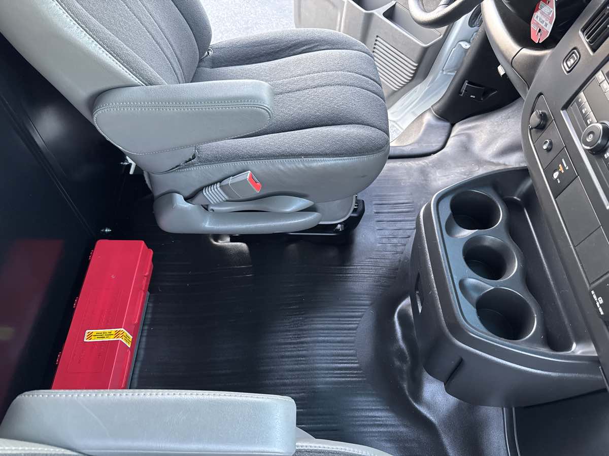 2023 Gmc Savana Cargo 2500 photo 15