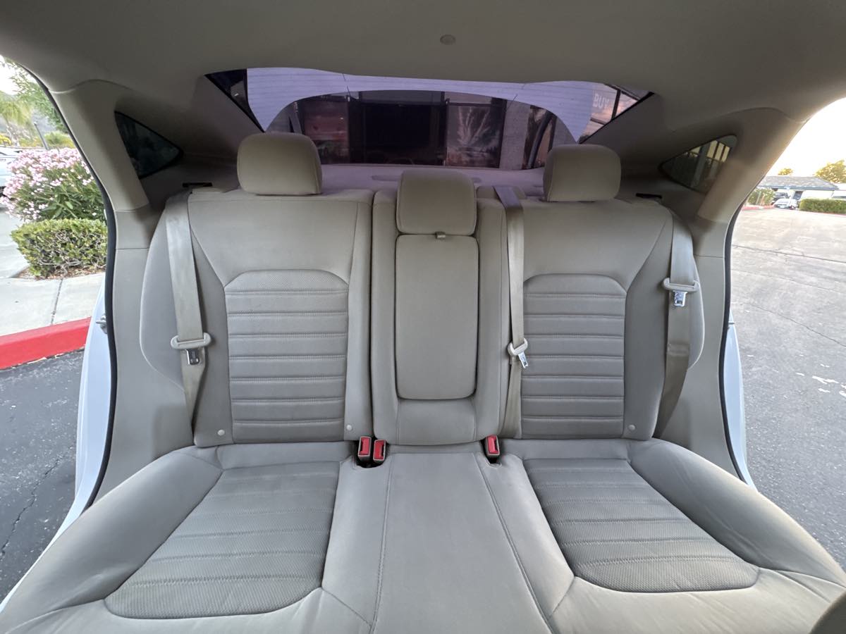 2020 Ford Fusion Hybrid SE photo 20
