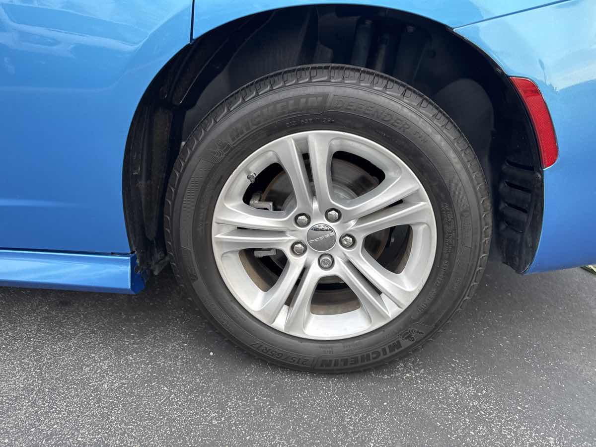 2023 Dodge Charger SXT photo 36