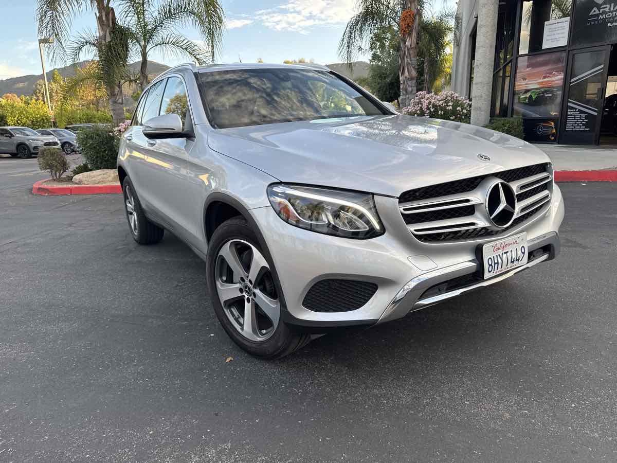 2019 Mercedes Benz GLC 300 photo 4