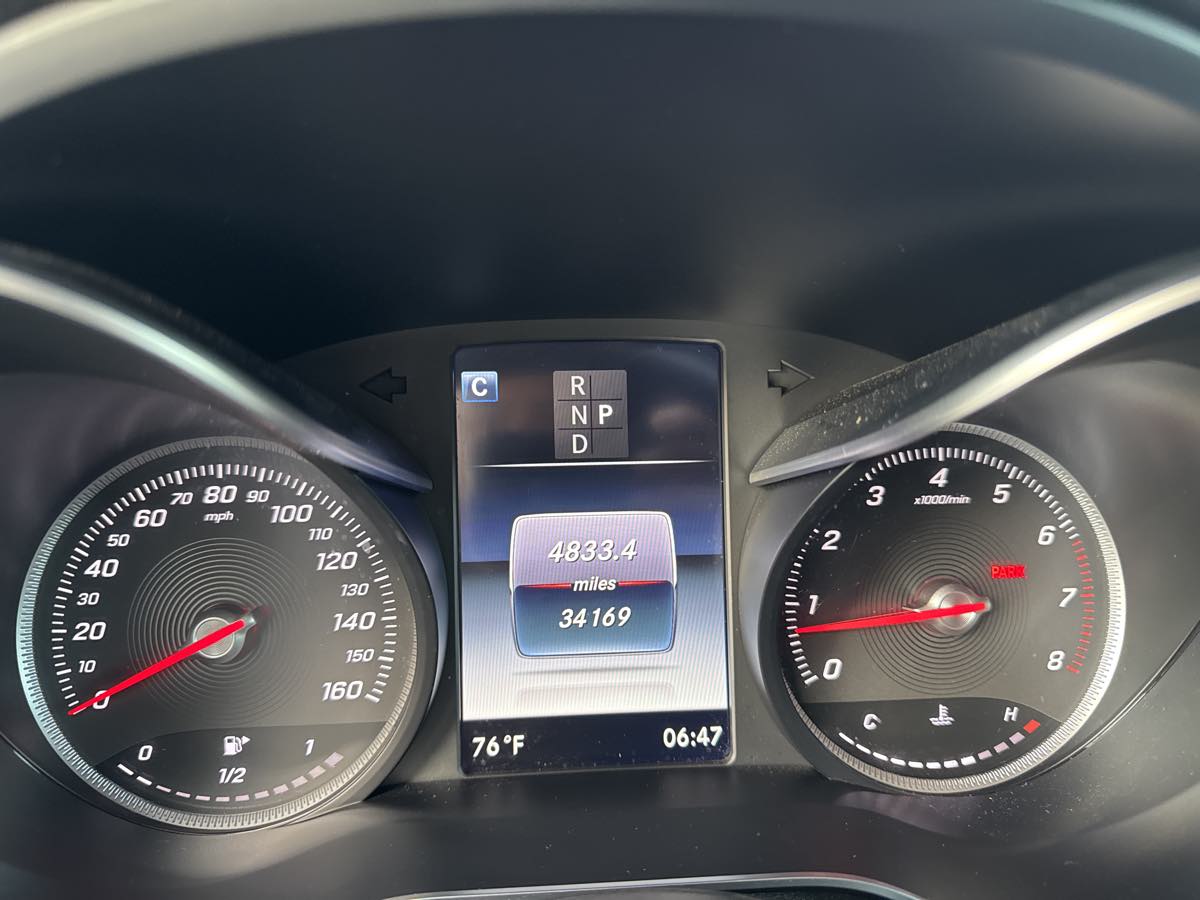 2019 Mercedes Benz GLC 300 photo 30