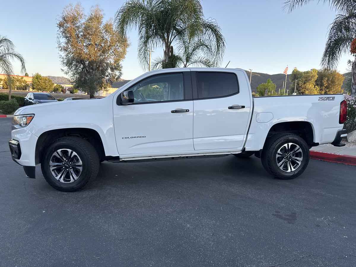 2022 Chevrolet Colorado Z71 photo 13