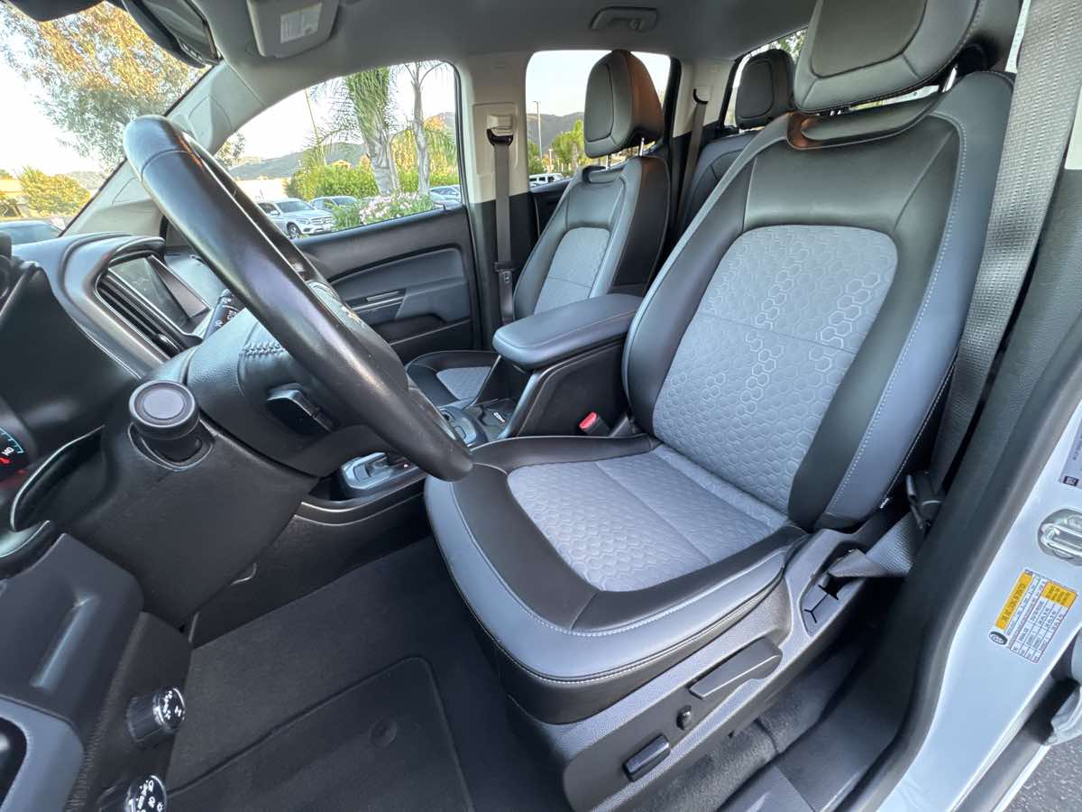 2022 Chevrolet Colorado Z71 photo 23