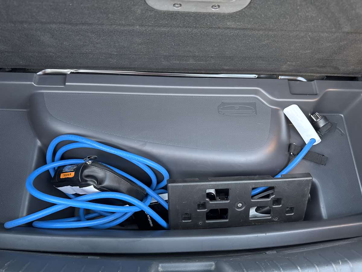 2021 Hyundai Ioniq Plug-In Hybrid SEL photo 28