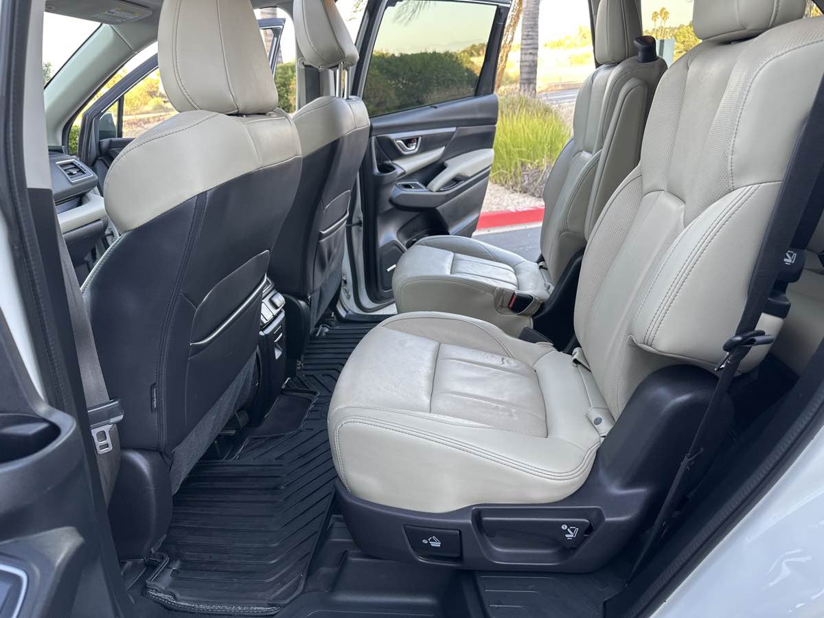 2022 Subaru Ascent Limited photo 27
