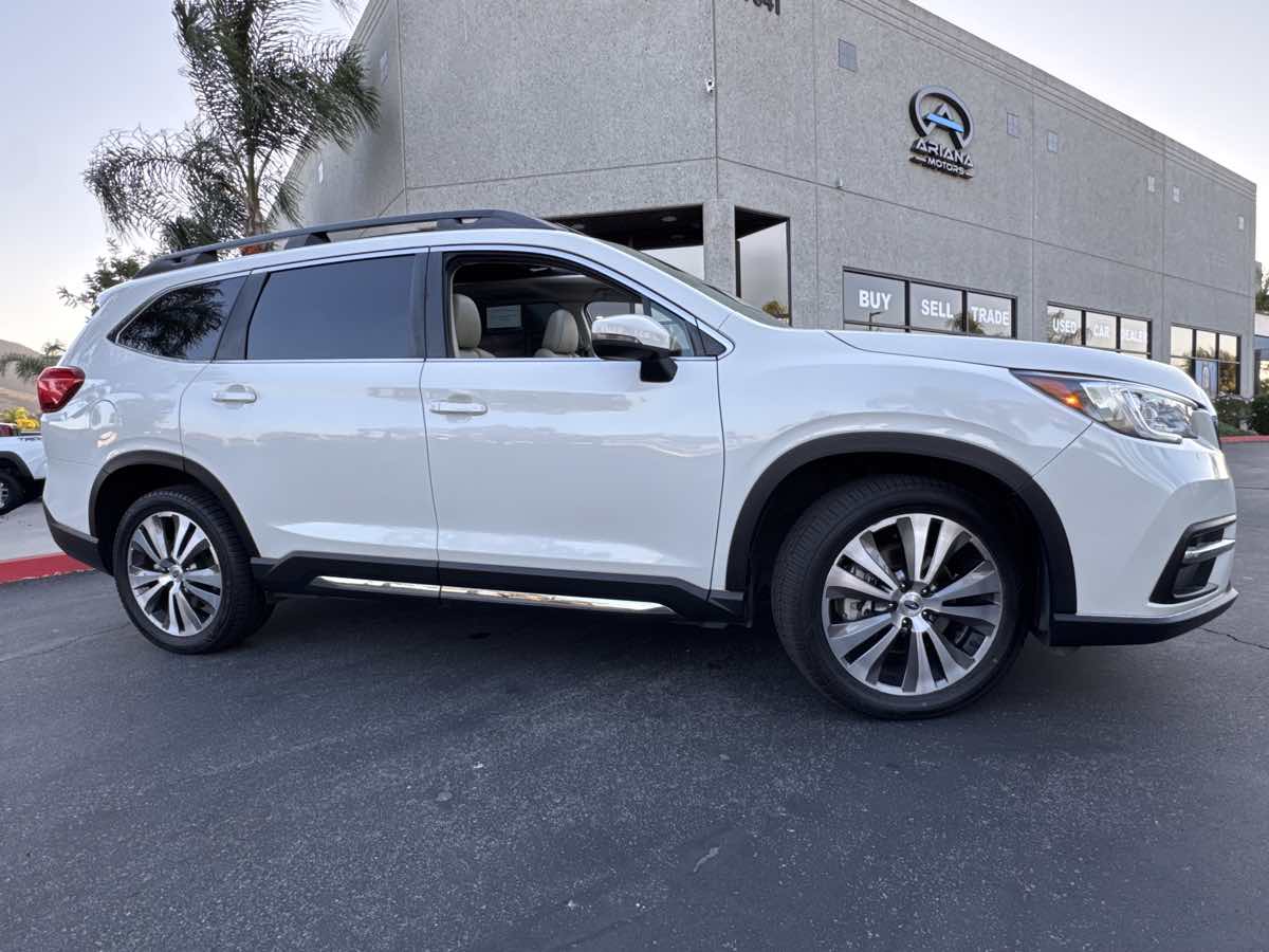 2022 Subaru Ascent Limited photo 12