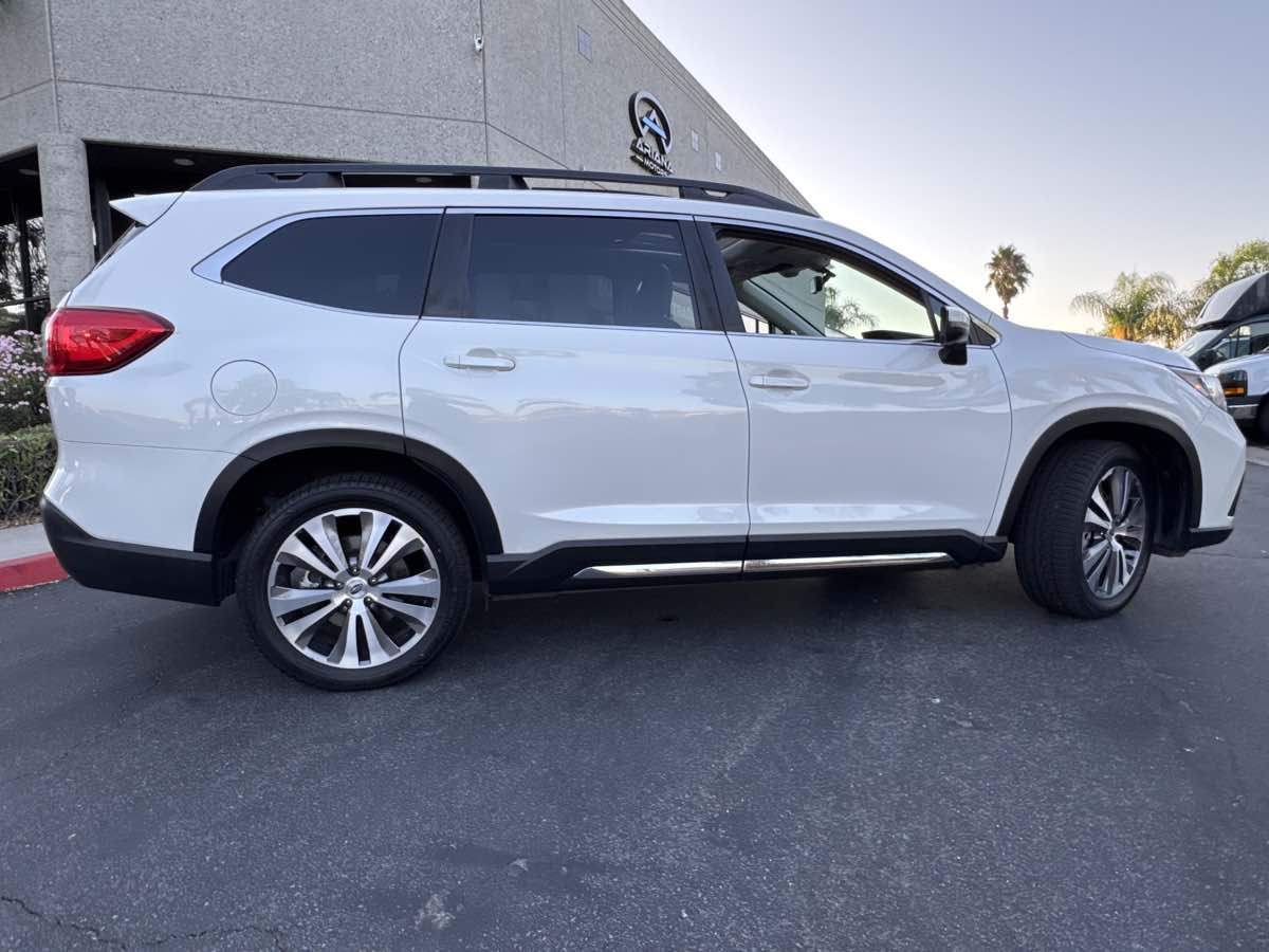 2022 Subaru Ascent Limited photo 5