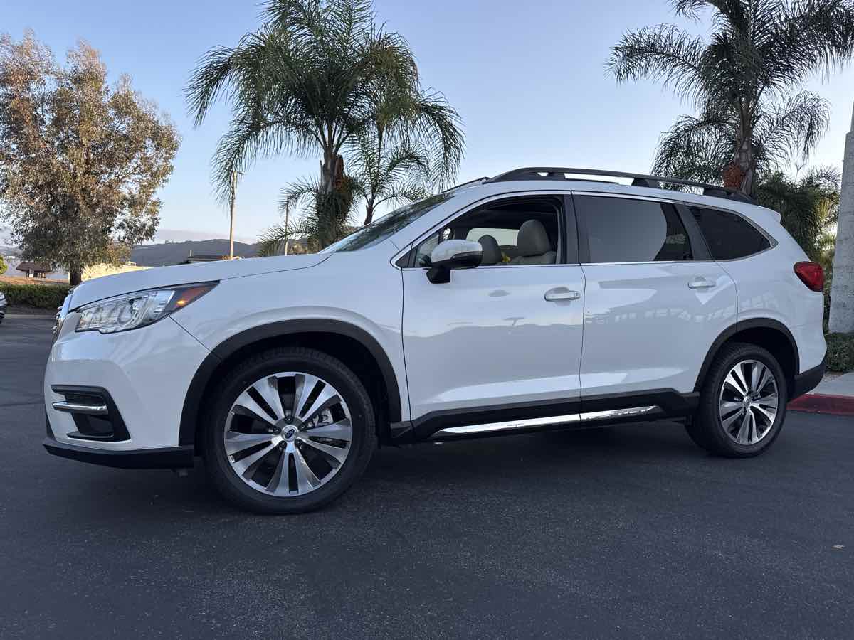 2022 Subaru Ascent Limited photo 6