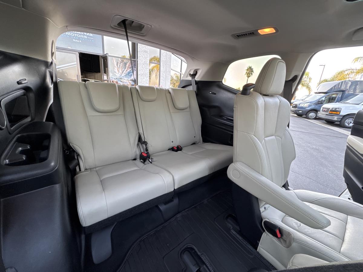 2022 Subaru Ascent Limited photo 23