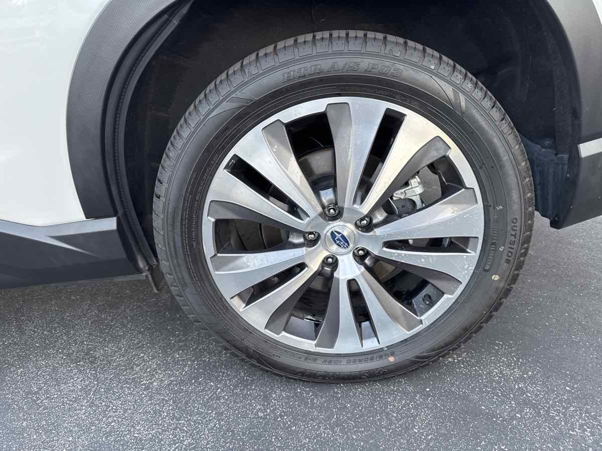 2022 Subaru Ascent Limited photo 58