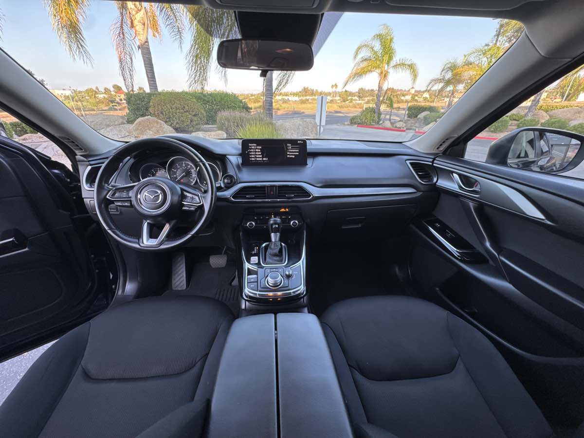 2022 Mazda CX-9 Sport photo 2