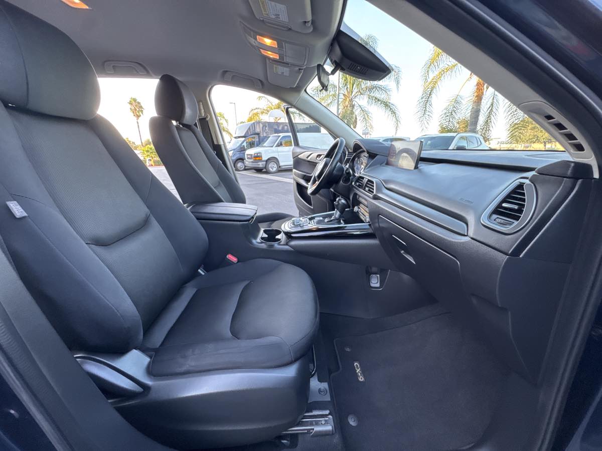 2022 Mazda CX-9 Sport photo 18