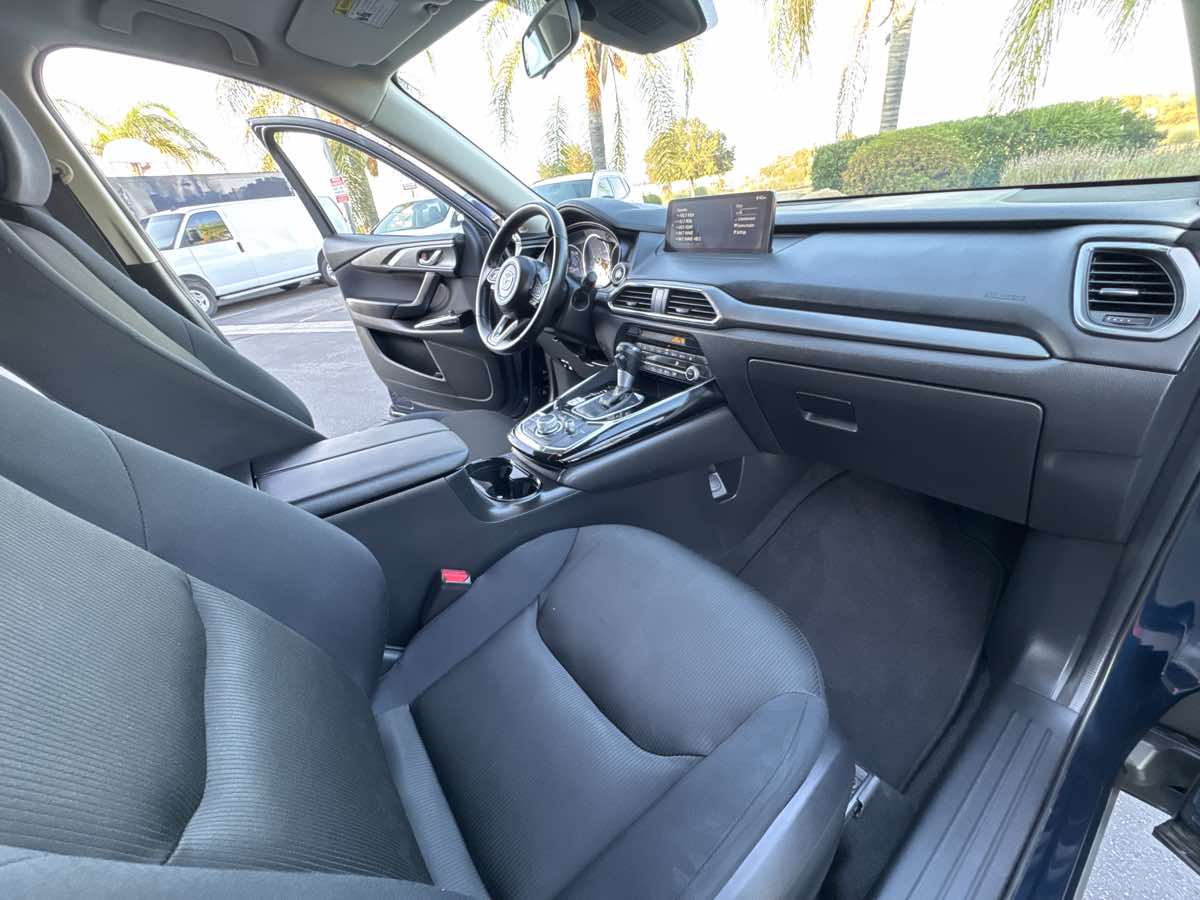 2022 Mazda CX-9 Sport photo 19