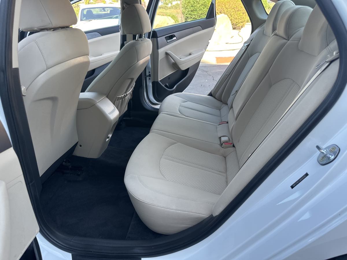 2018 Hyundai Sonata SE photo 15