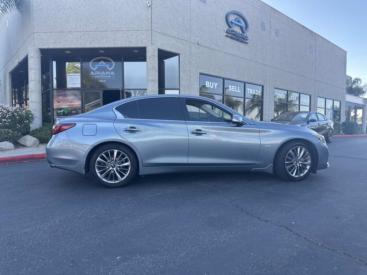 2018 Infiniti Q50 3.0t LUXE photo 7