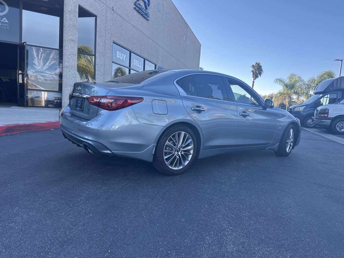 2018 Infiniti Q50 3.0t LUXE photo 9
