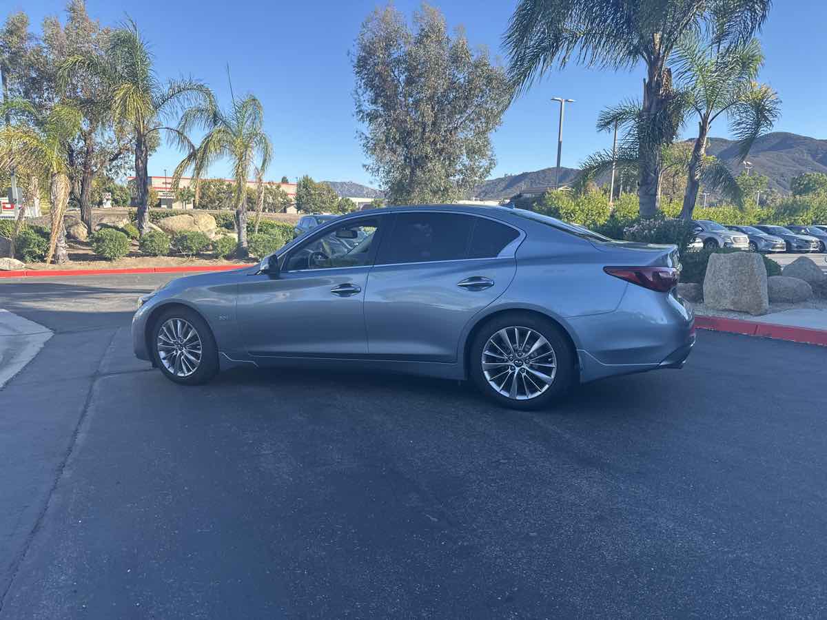 2018 Infiniti Q50 3.0t LUXE photo 15