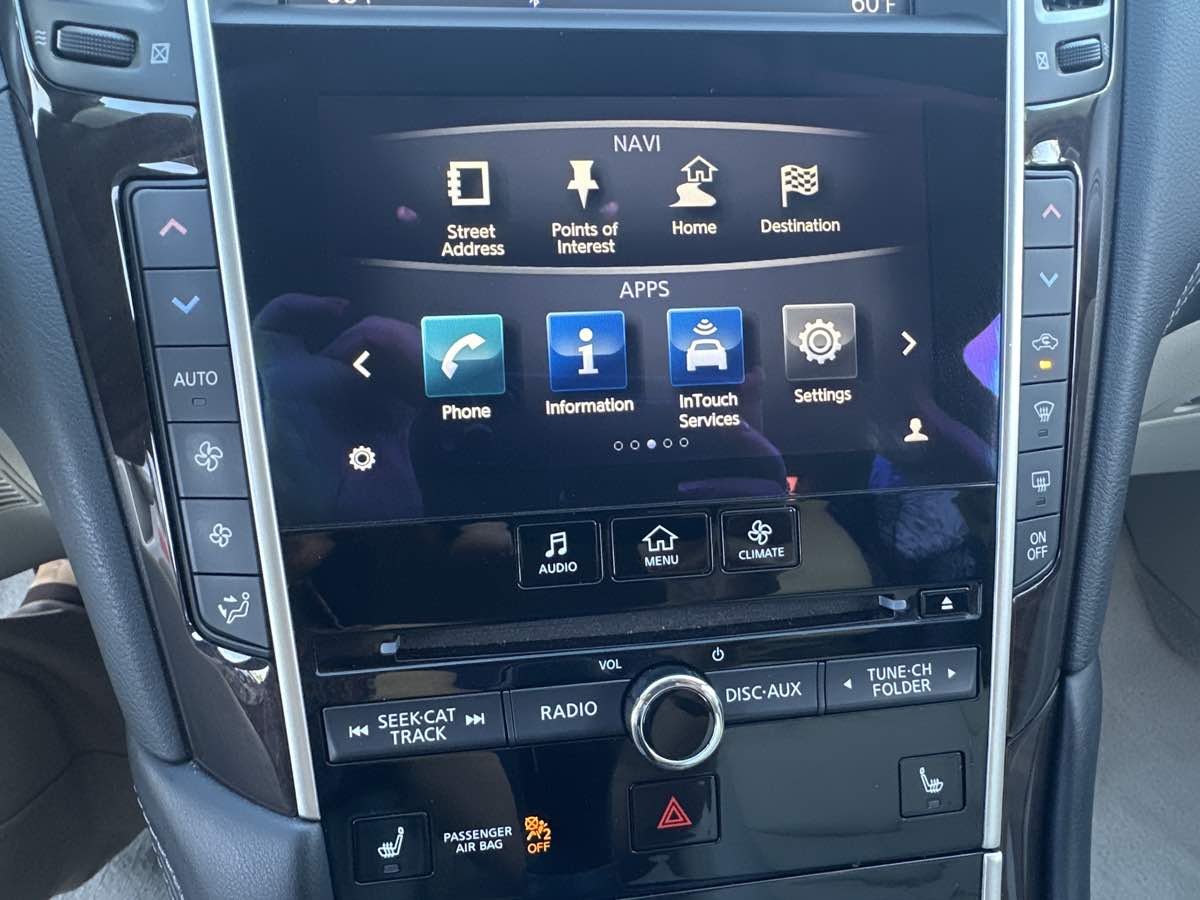 2018 Infiniti Q50 3.0t LUXE photo 20