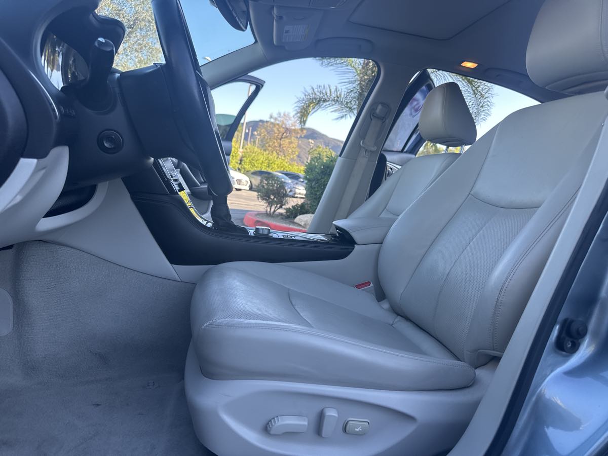 2018 Infiniti Q50 3.0t LUXE photo 23